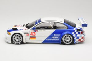 BMW M3 E46 GTR #24 D. Muller / J. Muller / H.-J. Stuck ALMS 2001 Minichamps 1:18 80430139184 Métal Moulé — image 4 sur 8