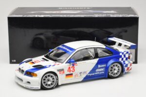 BMW M3 E46 GTR #43 D. Muller ALMS 2001 Minichamps 1:18 100012143 Métal Moulé — image 8 sur 8