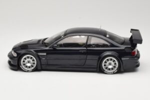 BMW M3 E46 GTR Street Carbon Black Minichamps 1:18 80430152552 Métal Moulé — image 4 sur 8
