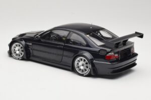 BMW M3 E46 GTR Street Carbon Black Minichamps 1:18 80430152552 Métal Moulé — image 7 sur 8