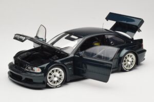 BMW M3 E46 GTR Street Emerald Green Minichamps 1:18 80430396025 Métal Moulé — image 2 sur 8