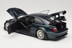 BMW M3 E46 GTR Street Emerald Green Minichamps 1:18 80430396025 Métal Moulé — image 5 sur 8