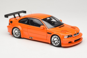 BMW M3 E46 GTR Street Orange Minichamps 1:18 100012106 Métal Moulé — image 6 sur 8