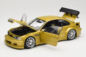 BMW M3 E46 GTR Street Phoenix Yellow Minichamps 1:18 80430309444 Métal Moulé — image 2 sur 8
