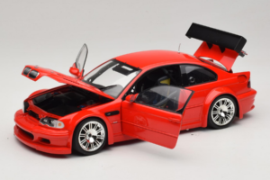BMW M3 E46 GTR Street Rouge Minichamps 1:18 100012101 Métal Moulé — image 2 sur 8