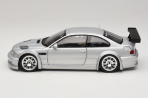 BMW M3 E46 GTR Street Argent Minichamps 1:18 100012100 Métal Moulé — image 4 sur 8