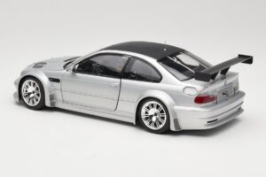 BMW M3 E46 GTR Street Argent With Carbon Roof Minichamps 1:18 100012102 Métal Moulé — image 7 sur 8