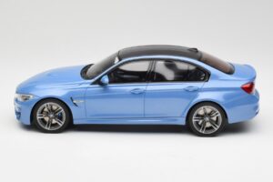 BMW M3 F80 Yas Marina Bleu GT Spirit 1:18 GT055 Résine — image 3 sur 6