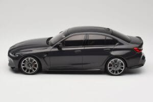 BMW M3 G80 Noir Métallisé Minichamps 1:18 155020202 Métal Moulé — image 3 sur 6