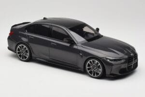 BMW M3 G80 Noir Métallisé Minichamps 1:18 155020202 Métal Moulé — image 4 sur 6