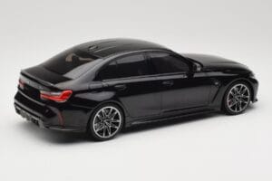 BMW M3 G80 Gris Métallisé Minichamps 1:18 155020204 Métal Moulé — image 2 sur 6