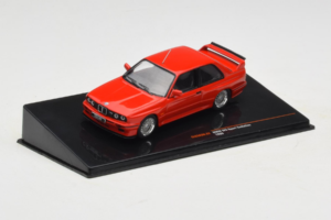 BMW M3 E30 Sport Evolution Rouge IXO 1:43 CLC583N Métal Moulé — image 2 sur 4