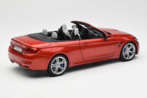 BMW M4 F83 Cabriolet Sakhir Orange Paragon 1:18 PA-97111 Métal Moulé — image 3 sur 8