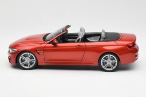 BMW M4 F83 Cabriolet Sakhir Orange Paragon 1:18 PA-97111 Métal Moulé — image 4 sur 8