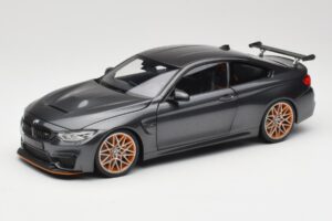 BMW M4 F82 GTS Mineral Grey Metallic Minichamps 1:18 110025222 Métal Moulé