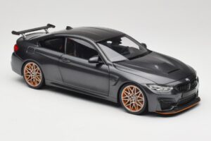 BMW M4 F82 GTS Mineral Grey Metallic Minichamps 1:18 110025222 Métal Moulé — image 6 sur 8