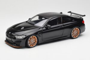 BMW M4 F82 GTS Sapphire Black Metallic Minichamps 1:18 110025220 Métal Moulé
