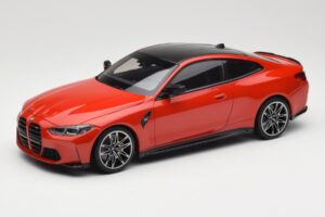 BMW M4 F82 Imola Red Metallic Minichamps 1:18 155020121 Métal Moulé