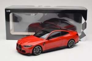 BMW M4 F82 Imola Red Metallic Minichamps 1:18 155020121 Métal Moulé — image 6 sur 6
