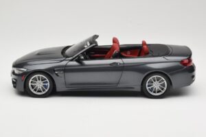 BMW M4 F83 Cabriolet Mineral Grey Paragon 1:18 80432339610 Métal Moulé — image 4 sur 8