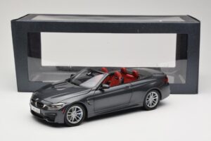 BMW M4 F83 Cabriolet Mineral Grey Paragon 1:18 80432339610 Métal Moulé — image 8 sur 8