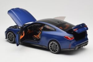 BMW M4 G82 Bleu Metallic Minichamps 1:18 113020123 Métal Moulé — image 5 sur 8