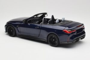 BMW M4 G82 Cabriolet Bleu Métallisé Minichamps 1:18 110021031 Métal Moulé — image 7 sur 8