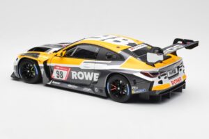 BMW M4 G82 GT3 Rowe Racing #98 ADAC 24 Hours Nürburgring 2022 Minichamps 1:18 113222098 Métal Moulé — image 7 sur 8