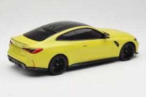 BMW M4 G82 Jaune Minichamps 1:18 155020120 Métal Moulé — image 2 sur 6
