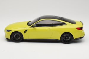 BMW M4 G82 Jaune Minichamps 1:18 155020120 Métal Moulé — image 3 sur 6