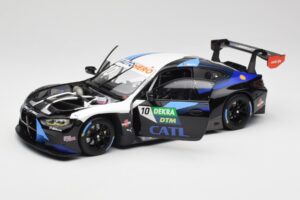 BMW M4 GT3 Walkenhorst Motorsport #10 E. Muth DTM 2022 Minichamps 1:18 113222010 Métal Moulé — image 2 sur 8