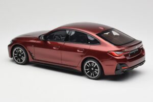 BMW M440i G26 Gran Coupe Aventurine Rouge Otto 1:18 OT1075 Résine — image 5 sur 6