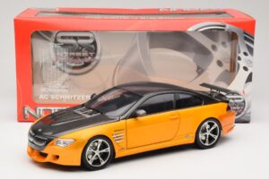 BMW M6 E63 AC Schnitzer Tension Yellow & Black Norev 1:18 183550 Métal Moulé — image 8 sur 8