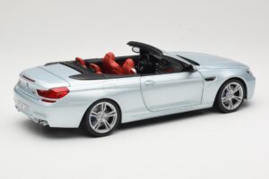 BMW M6 F12 Cabriolet Silverstone Silver Paragon 1:18 8043225656 Métal Moulé — image 3 sur 8