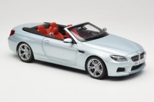 BMW M6 F12 Cabriolet Silverstone Silver Paragon 1:18 8043225656 Métal Moulé — image 6 sur 8