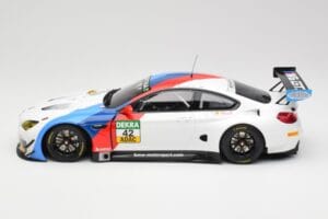 BMW M6 GT3 F13 #42 BMW Team Schnitzer R. Collard / P. Eng ADAC GT Masters Oschersleben 2017 Minichamps 1:18 155172652 Métal M — image 3 sur 6