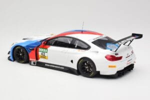 BMW M6 GT3 F13 #42 BMW Team Schnitzer R. Collard / P. Eng ADAC GT Masters Oschersleben 2017 Minichamps 1:18 155172652 Métal M — image 5 sur 6