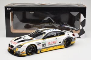 BMW M6 GT3 F13 #99 Rowe Racing P. Eng / M. Martin 24 Hours of Spa 2017 Minichamps 1:18 155172689 Métal Moulé — image 6 sur 6