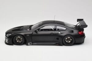 BMW M6 GT3 F13 Plain Body Version Matte Black Minichamps 1:18 155162610 Métal Moulé — image 3 sur 6