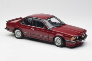 BMW M635 CSi E24 Karmin Rouge AUTOart 1:18 70528 Métal Moulé — image 6 sur 8