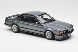 BMW M635 CSi E24 Shadow Line Delphin Metallic AUTOart 1:18 70529 Métal Moulé — image 6 sur 8