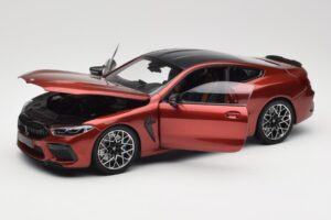 BMW M8 F91 Convertible Storm Bay Metallic Minichamps 1:18 110029020 Métal Moulé — image 2 sur 8