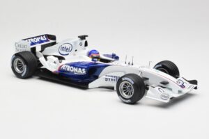 BMW Sauber F1.06 #17 J. Villeneuve Launch Version 2006 Minichamps 1:18 80430413184 Métal Moulé — image 4 sur 6