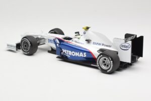 BMW Sauber F1.09 #6 N. Heidfeld Launch Version 2009 Minichamps 1:18 80432154856 Métal Moulé — image 5 sur 7