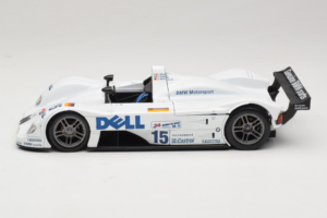 BMW V12 LMR #15 Y. Dalmas / J. Winkelhock / P. Martini 24 Hours of Le Mans Winner 1999 Maisto 1:18 56062 Métal Moulé — image 4 sur 8