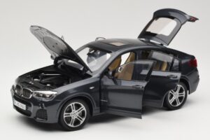 BMW X4 F26 Sophisto Grey Paragon 1:18 80432352461 Métal Moulé — image 2 sur 8