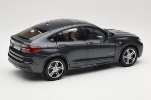 BMW X4 F26 Sophisto Grey Paragon 1:18 80432352461 Métal Moulé — image 3 sur 8
