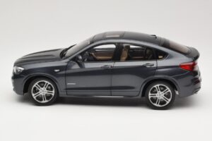 BMW X4 F26 Sophisto Grey Paragon 1:18 80432352461 Métal Moulé — image 4 sur 8