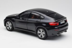 BMW X6 M F86 Noir Kyosho 1:18 80432157613 Métal Moulé — image 7 sur 8