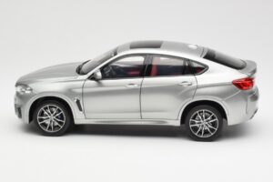 BMW X6 M F86 Donington Gris Métallisé Norev 1:18 80432364886 Métal Moulé — image 4 sur 8